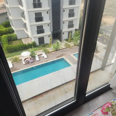 Wind Luxury 2 *